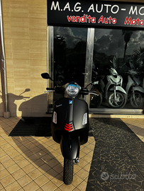 Vespa s 300