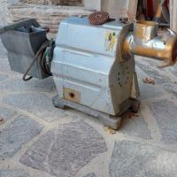 Tritacarne professionale