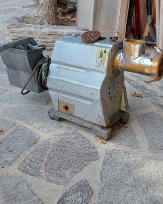 Tritacarne professionale