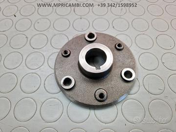 SUPPORTO RUOTA YAMAHA FAZER 600 2001 2002 FZS 2003