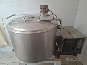 REFRIGELATORE LATTE