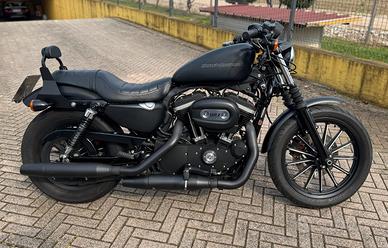Harley Davidson Sportster 883