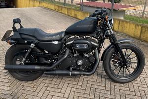 Harley Davidson Sportster 883