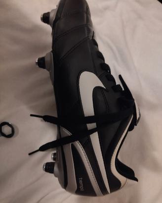 Scarpe calcio Nike Tiempo SG misura 39