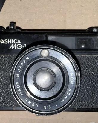 Yashica MG-1 Fotocamera A Telemetro Anni 70