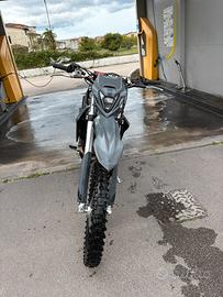 Beta 125 4 t RR ENDURO X-special edition