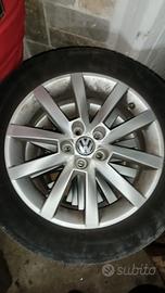 Quattro cerchi in lega da 16