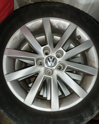 Quattro cerchi in lega da 16