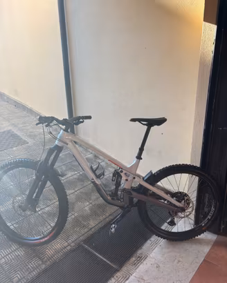 Trek Slash 8 Gen 6