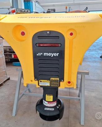 Spargisale elettrico MEYER da 360 lt a 1100 lt