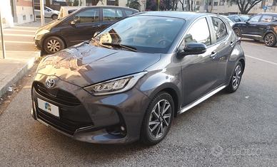 Toyota Yaris 1.5 Hybrid 5 porte Lounge