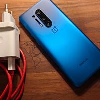 smartphone One plus 8 pro 12+256