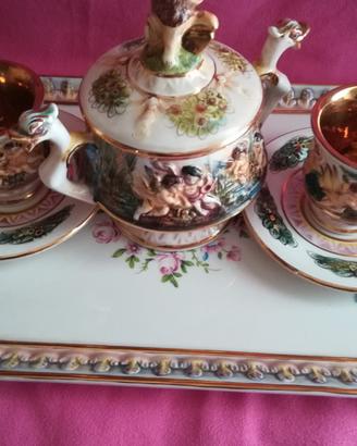 Duetto da caffè in capodimonte