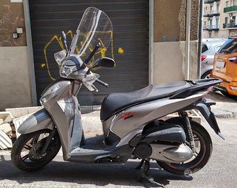 Scooter Honda SH 300i ABS anno 2018