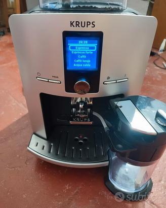 Krups EA82FE10 – Macchina caffè automatica