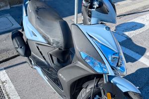 Kymko agility 200i R16+abs del 2023