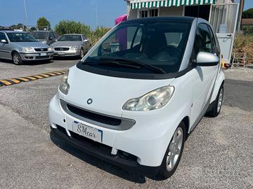 Smart ForTwo 1000 52 kW MHD coupé passion