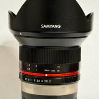 SAMYANG 12mm f2 per Fujifilm