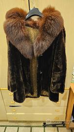 Splendido Cappotto in Pelliccia Vintage con Ampio 