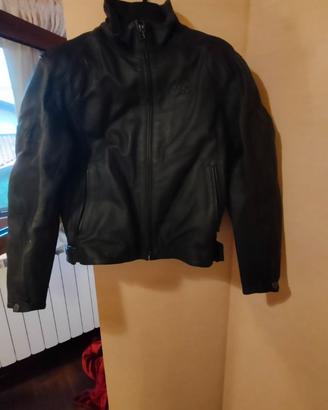 2 COMPLETI MOTO IN PELLE YES BY DAINESE