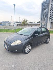 Fiat grand punto 1.2 
benzina+ GPL 