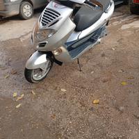 Scooter 50cc Kymco Bet & Win – buone condizioni