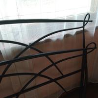 Letto matrimoniale in ferro battuto