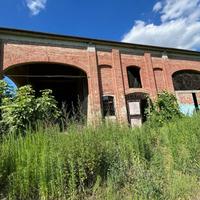 Fienile di ampia metratura