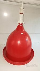 abbeveratoio per polli 