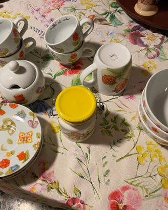 Set Thun: 3 tazze grandi, una zuccheriera , un por