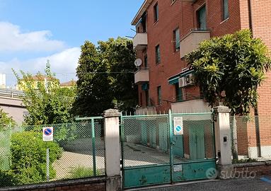 Garage cancello automatico