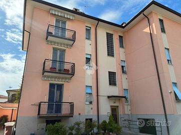 2 LOCALI A CORBETTA