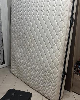 Materasso matrimoniale + rete