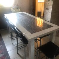 Tavolo in legno massello rovere