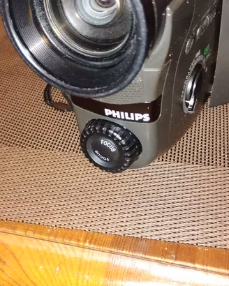 Videocamera VHS C Philips M624