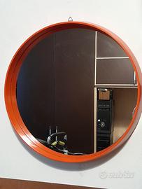 Specchio da parete anni 70 arancio 50 cm.