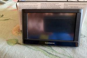 Navigatore Garmin nüvi 44 LM