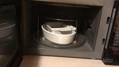 Forno microondo Panasonic