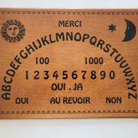Tavola Ouija artigianale con planchette