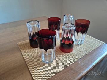 set 5 bicchieri anni 70 + 1