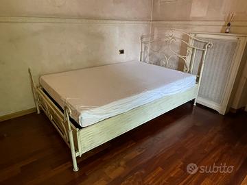 Letto ferro battuto