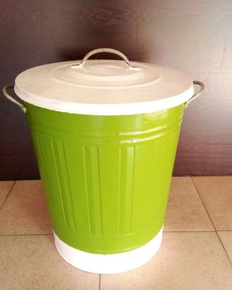Bidone con coperchio vintage metallo verde bianco