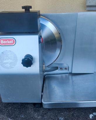 AFFETTATRICE BERKEL