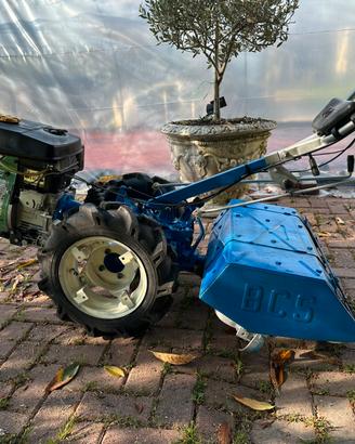 Motocoltivatore 10 cv  BCS