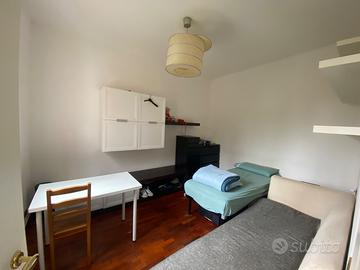 Stanza singola in via massarenti