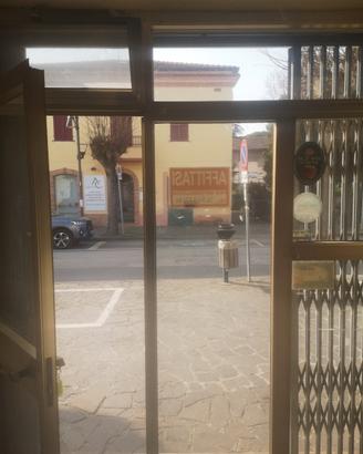 Locale commerciale scafa