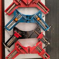 MORSETTI ANGOLARI IN ALLUMINIO