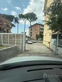 "Box in parco Privato a Quarto" P. LA MOZZILLO