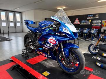 Yamaha YZF R7 PRONTO PISTA!