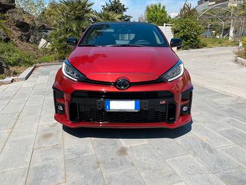 Toyta yaris Gr